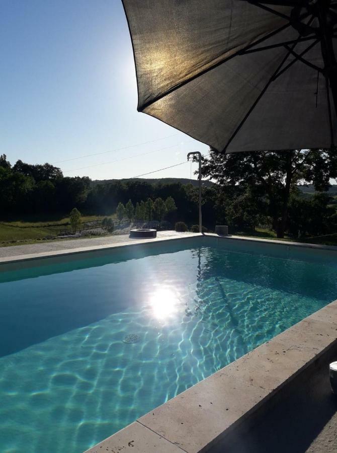 Gite La Roche Le Boulve Bagian luar foto